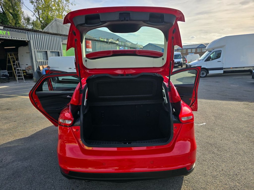 Used Ford Focus 2015 for sale - 76634923: Photo 40