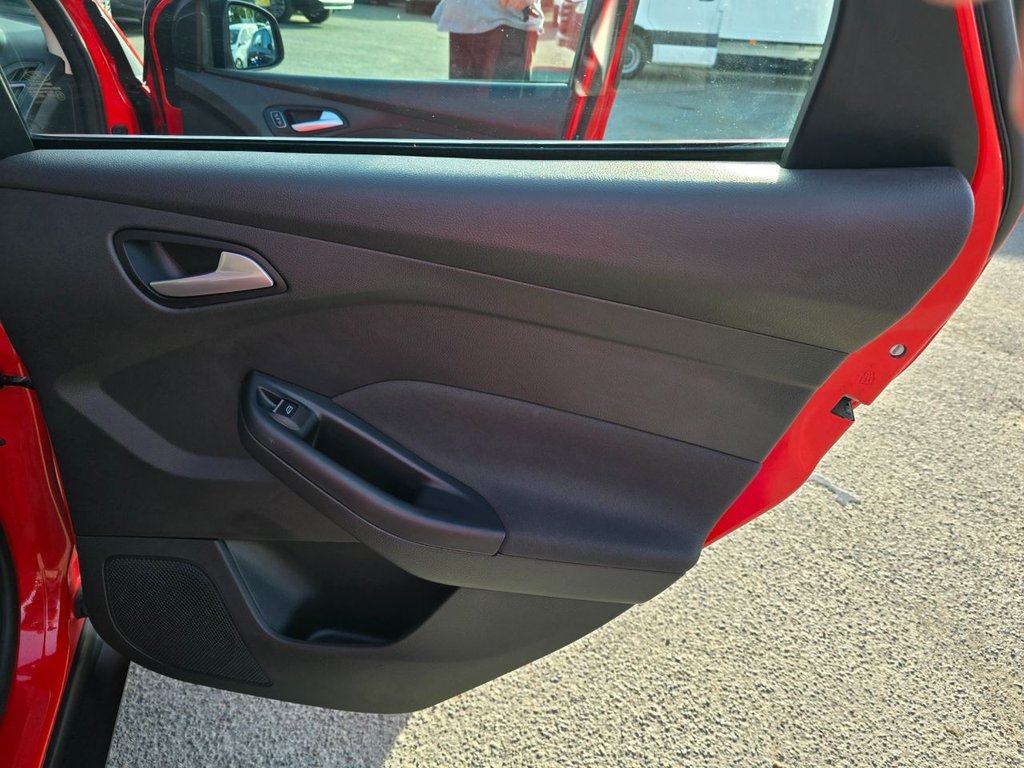 Used Ford Focus 2015 for sale - 76634923: Photo 49