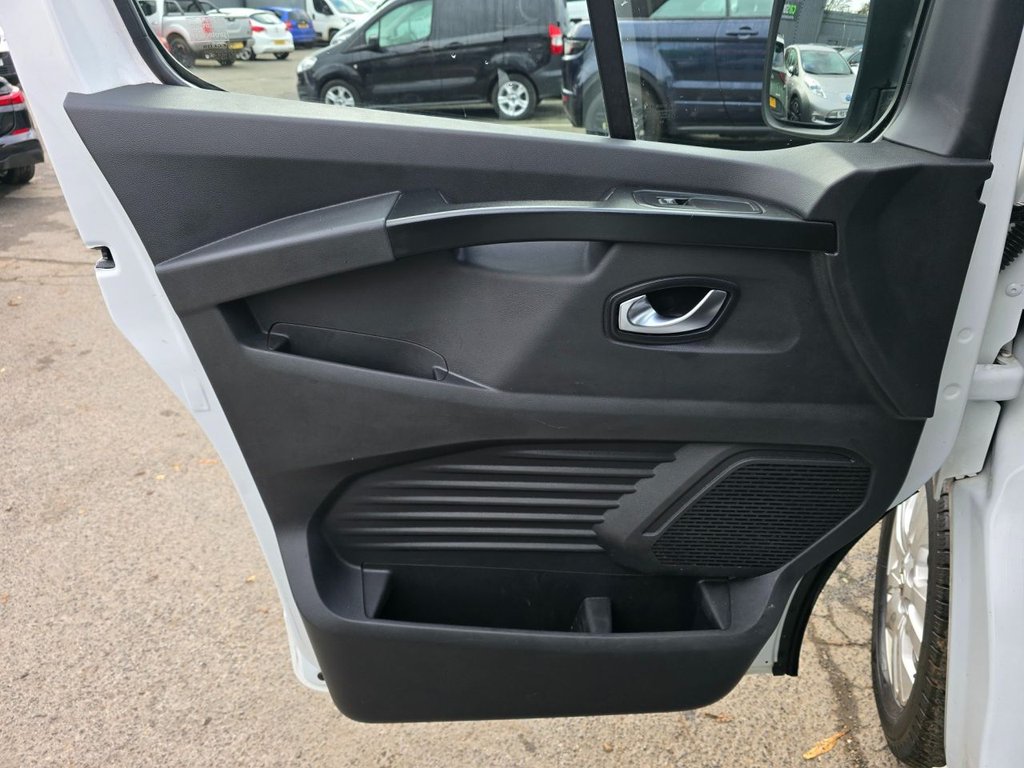 Used Renault Trafic 2022 for sale - 76631690: Photo 33