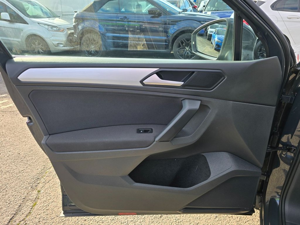 Used Volkswagen Tiguan 2020 for sale - 76634985: Photo 35