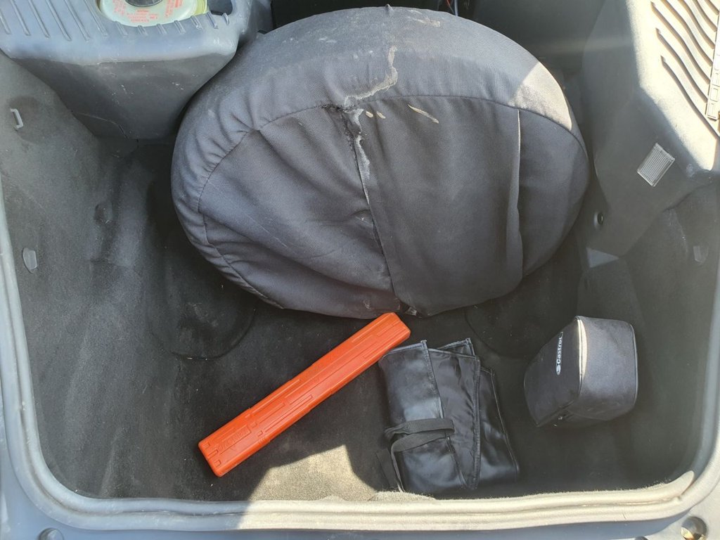 Used Porsche Boxster 2003 for sale - 76634820: Photo 27