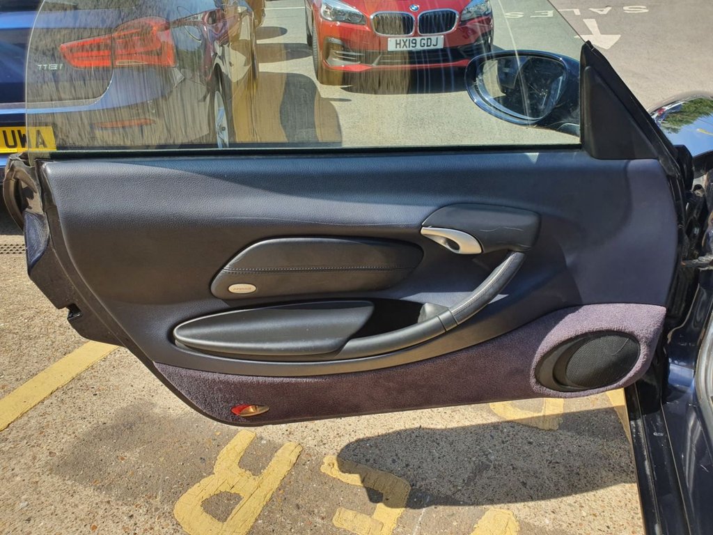 Used Porsche Boxster 2003 for sale - 76634820: Photo 32