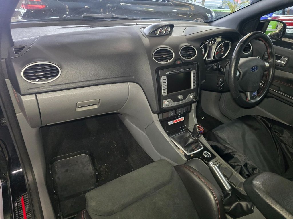 Used Ford Focus 2010 for sale - 76634839: Photo 26