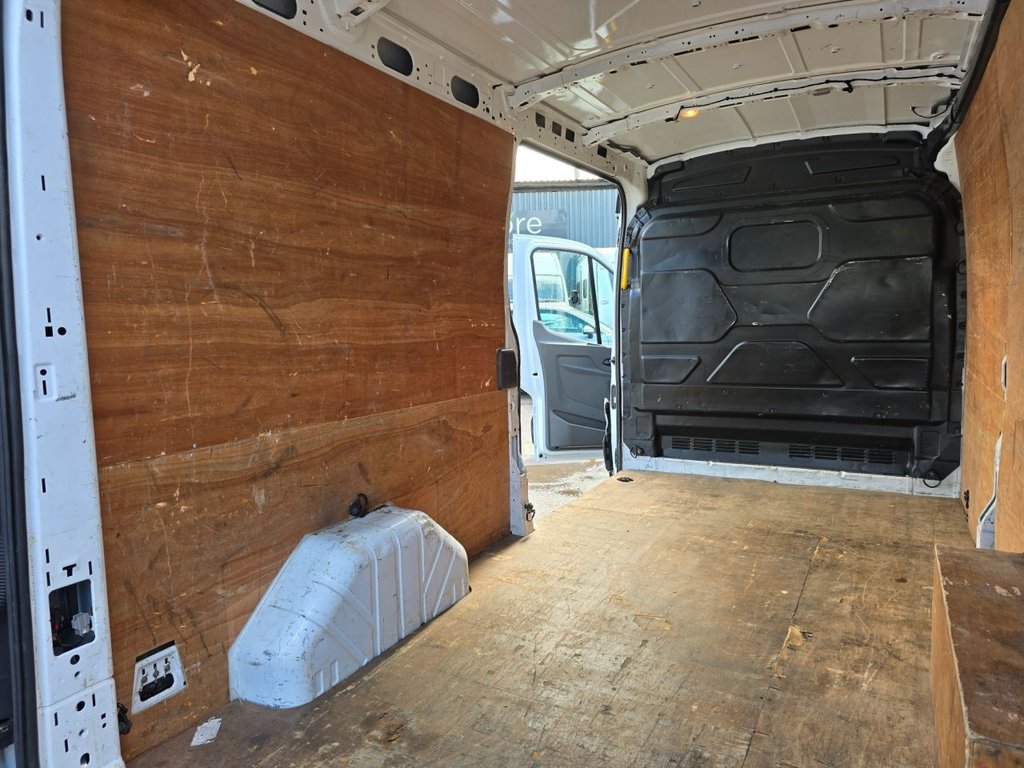 Used Ford Transit 2020 for sale - 76634853: Photo 42