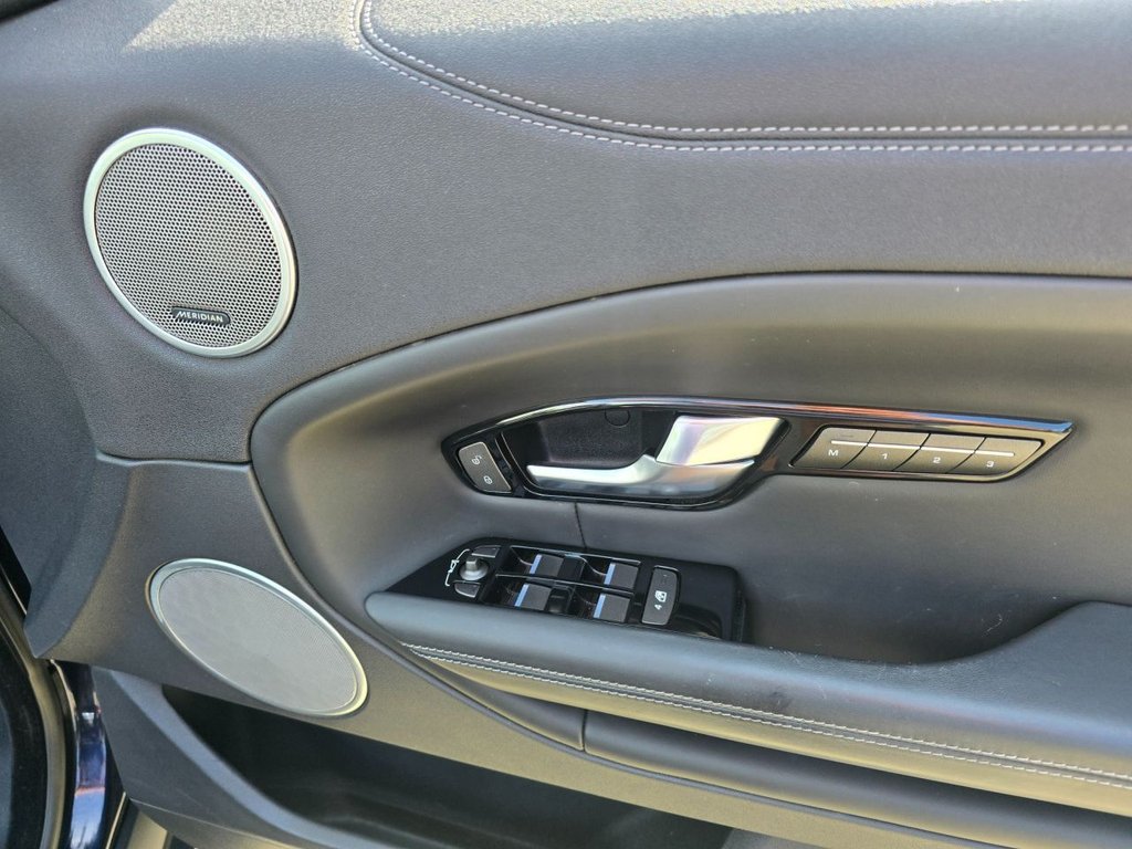 Used Land Rover Range Rover Evoque 2017 for sale - 76634847: Photo 28