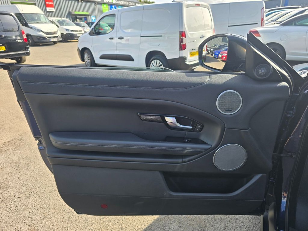 Used Land Rover Range Rover Evoque 2017 for sale - 76634847: Photo 36