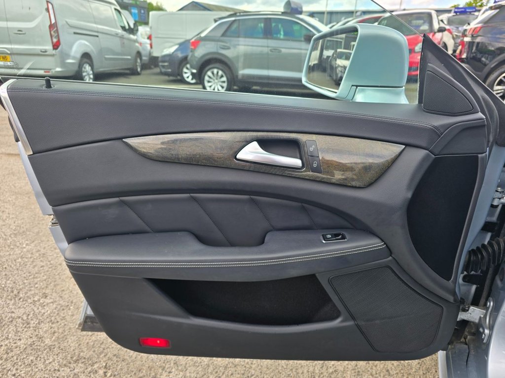 Used Mercedes-Benz CLS 2014 for sale - 76634821: Photo 36