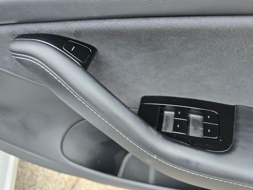 Used Tesla Model 3 2020 for sale - 76634953: Photo 24