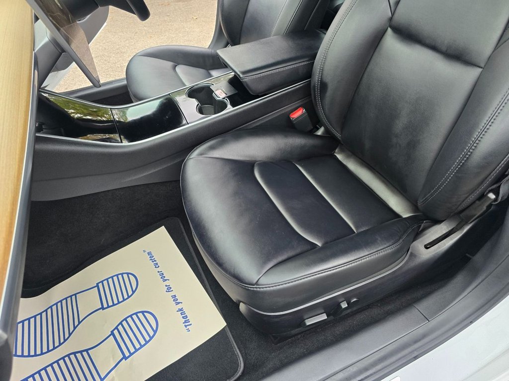 Used Tesla Model 3 2020 for sale - 76634953: Photo 29