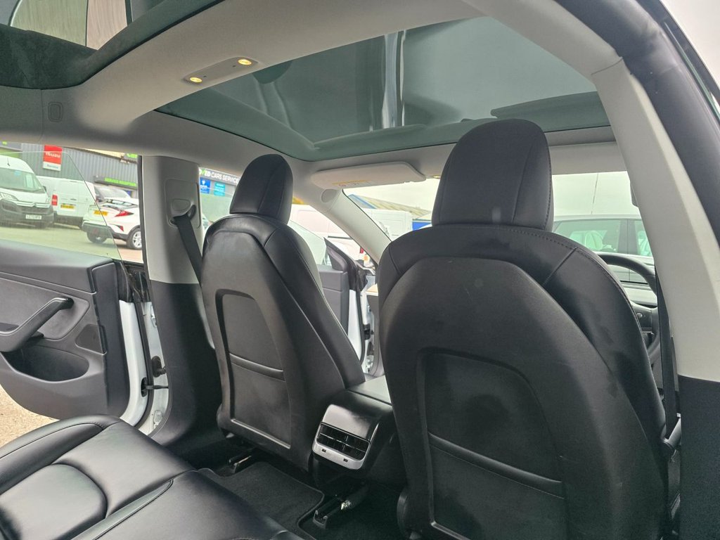 Used Tesla Model 3 2020 for sale - 76634953: Photo 46