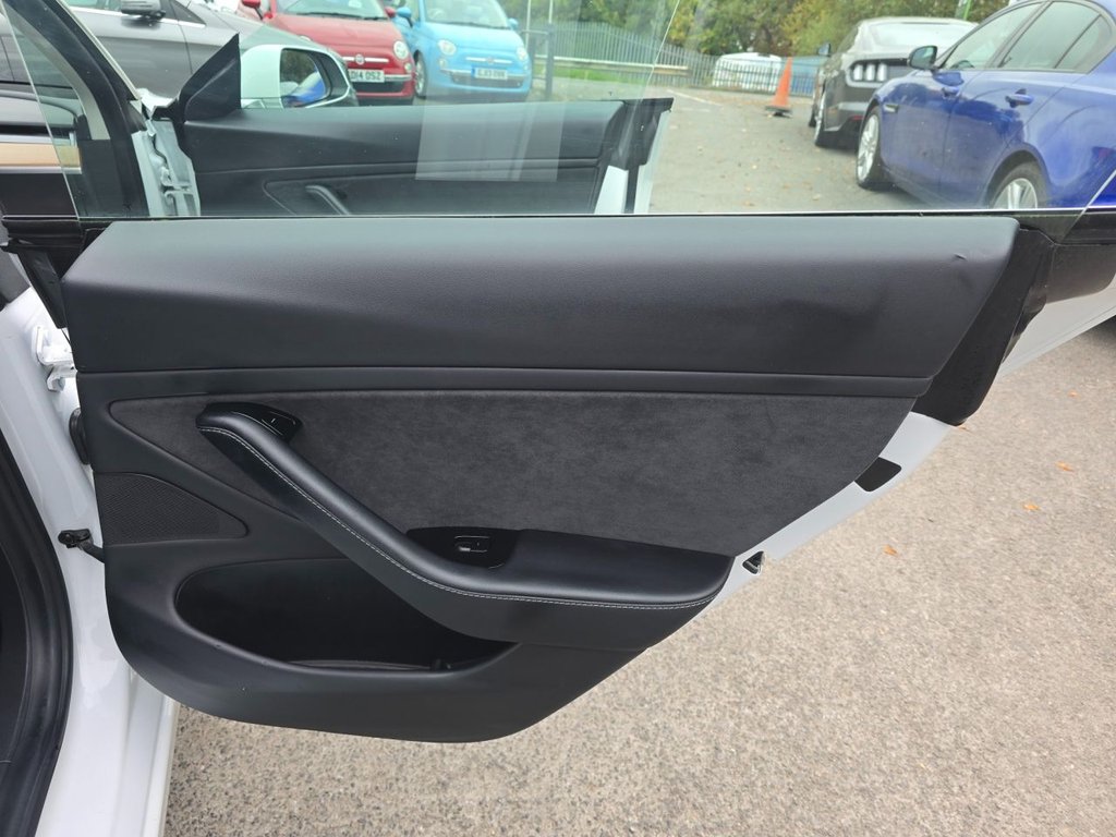 Used Tesla Model 3 2020 for sale - 76634953: Photo 48