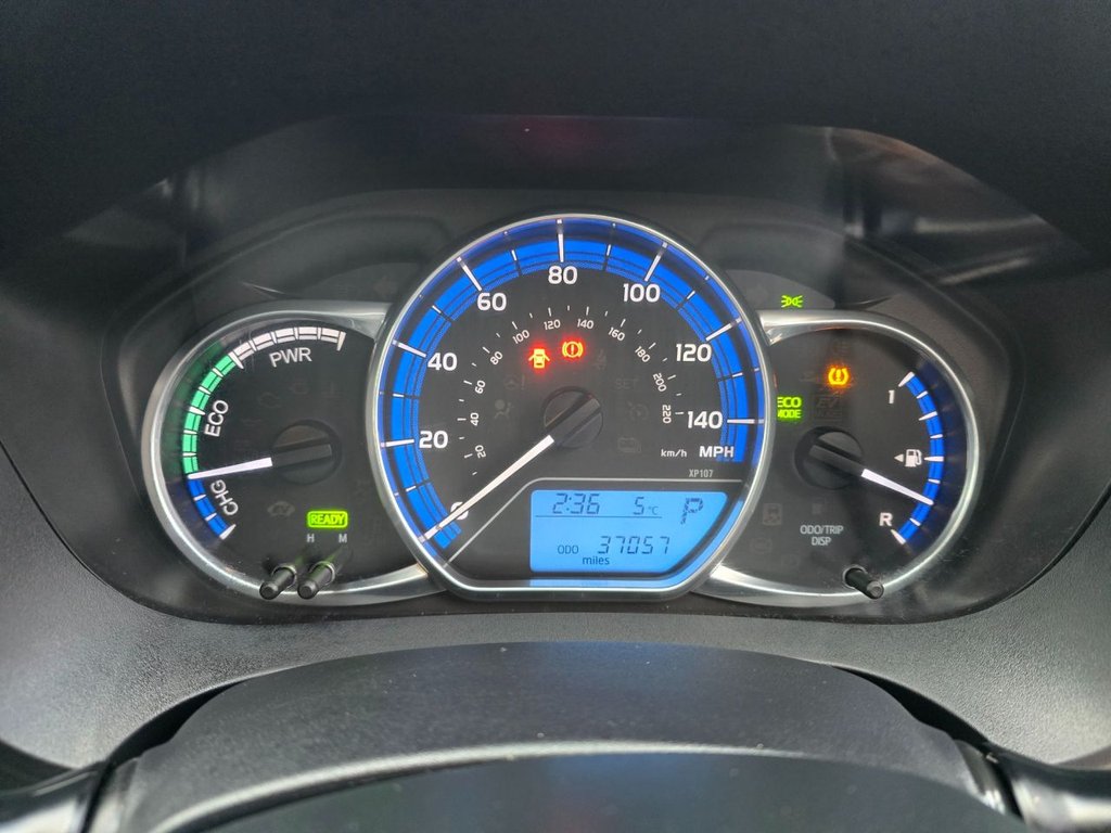 Used Toyota Yaris 2015 for sale - 76632051: Photo 17