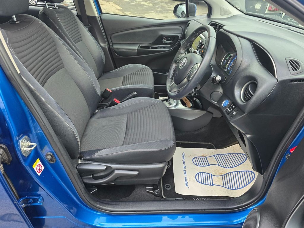 Used Toyota Yaris 2015 for sale - 76632051: Photo 24