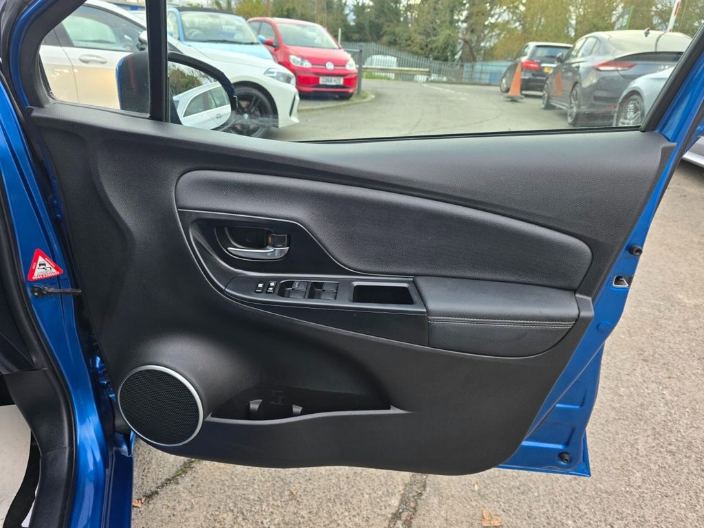 Used Toyota Yaris 2015 for sale - 76632051: Photo 26