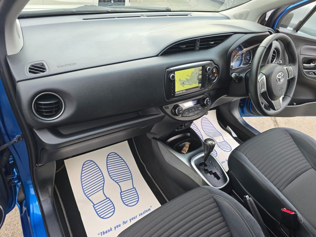 Used Toyota Yaris 2015 for sale - 76632051: Photo 27