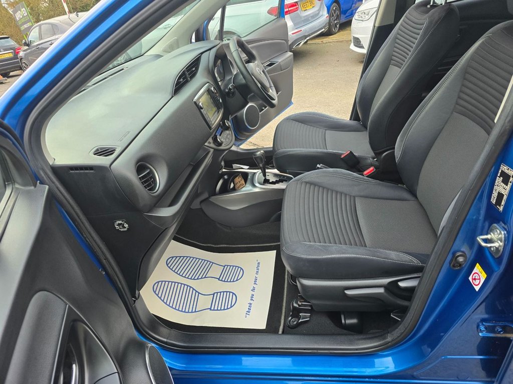 Used Toyota Yaris 2015 for sale - 76632051: Photo 31