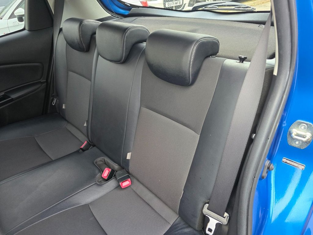 Used Toyota Yaris 2015 for sale - 76632051: Photo 35