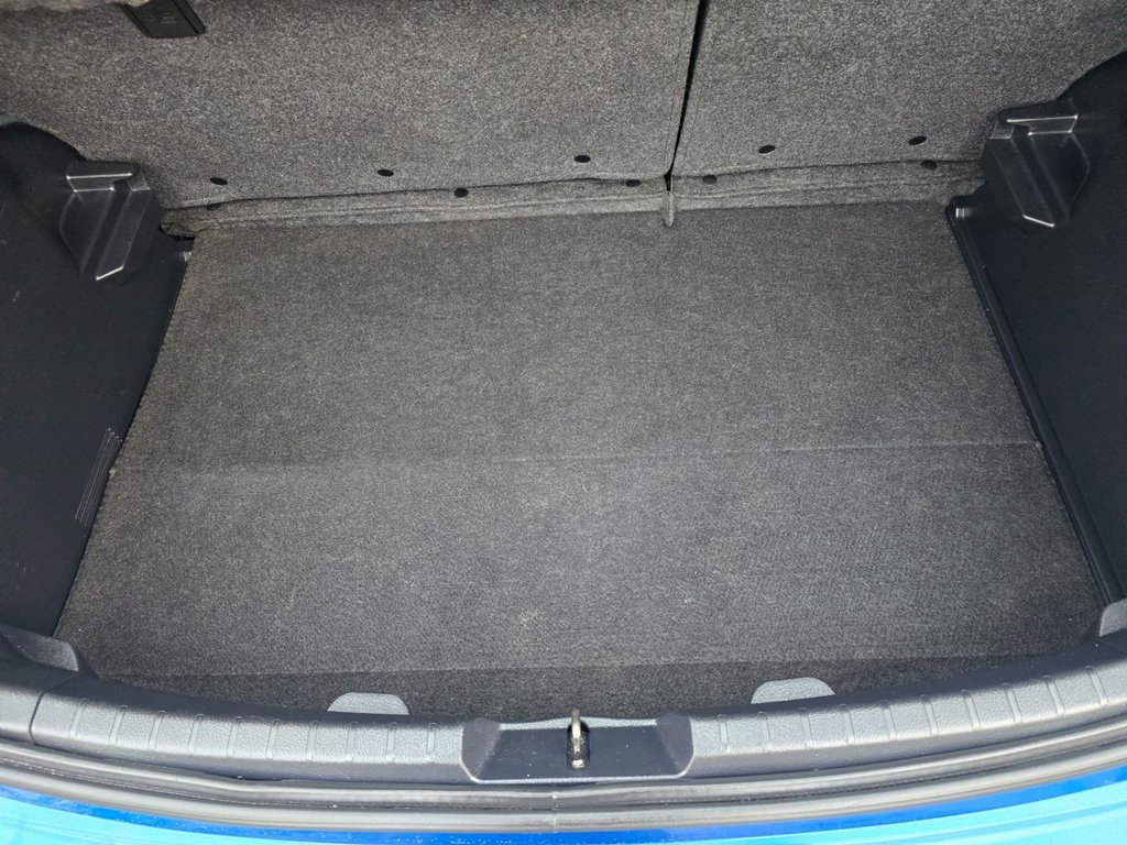 Used Toyota Yaris 2015 for sale - 76632051: Photo 41