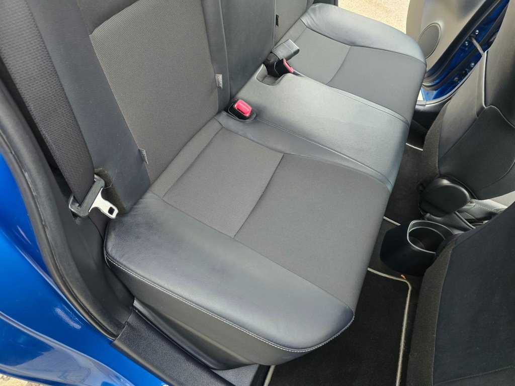 Used Toyota Yaris 2015 for sale - 76632051: Photo 45