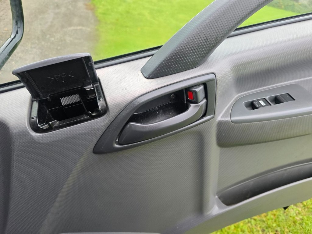 Used Isuzu Forward 2016 for sale - 76634970: Photo 30