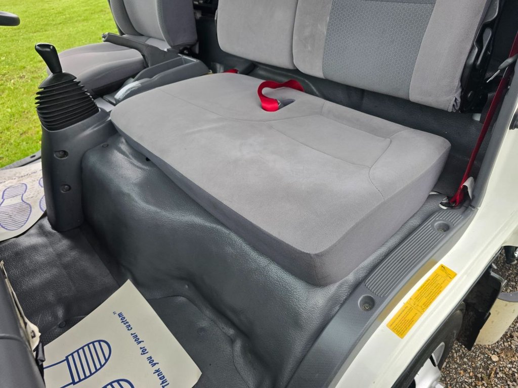 Used Isuzu Forward 2016 for sale - 76634970: Photo 38