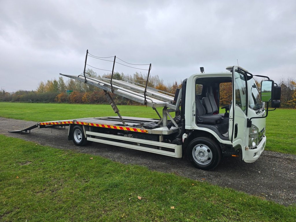 Used Isuzu Forward 2016 for sale - 76634970: Photo 41
