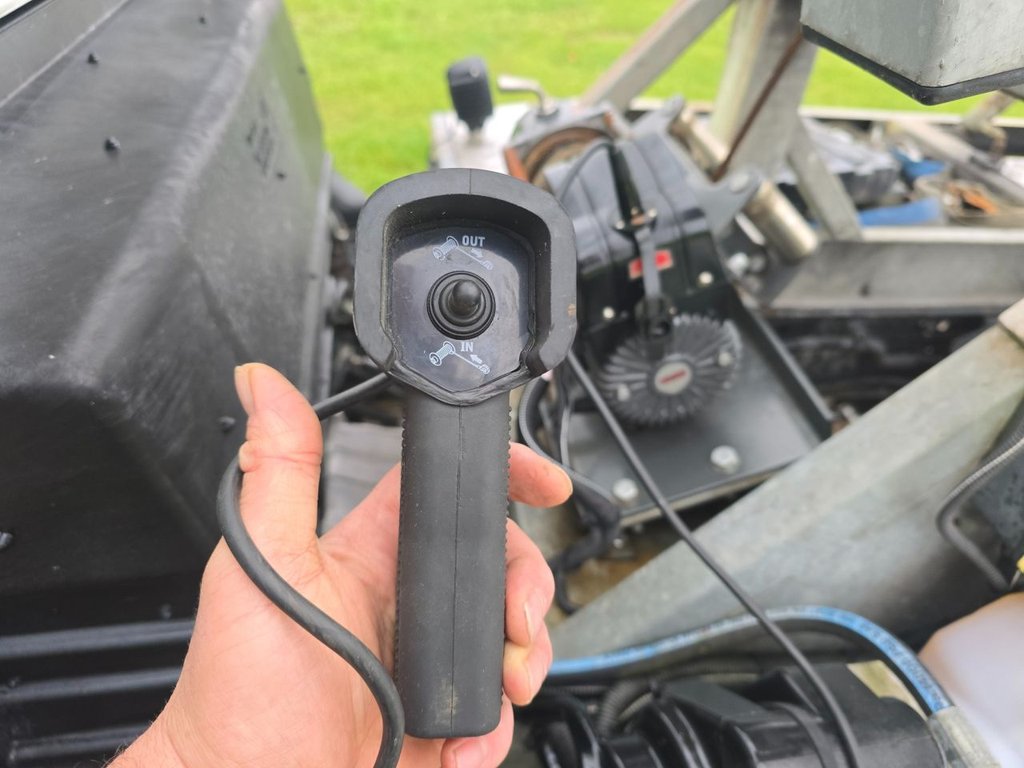 Used Isuzu Forward 2016 for sale - 76634970: Photo 44