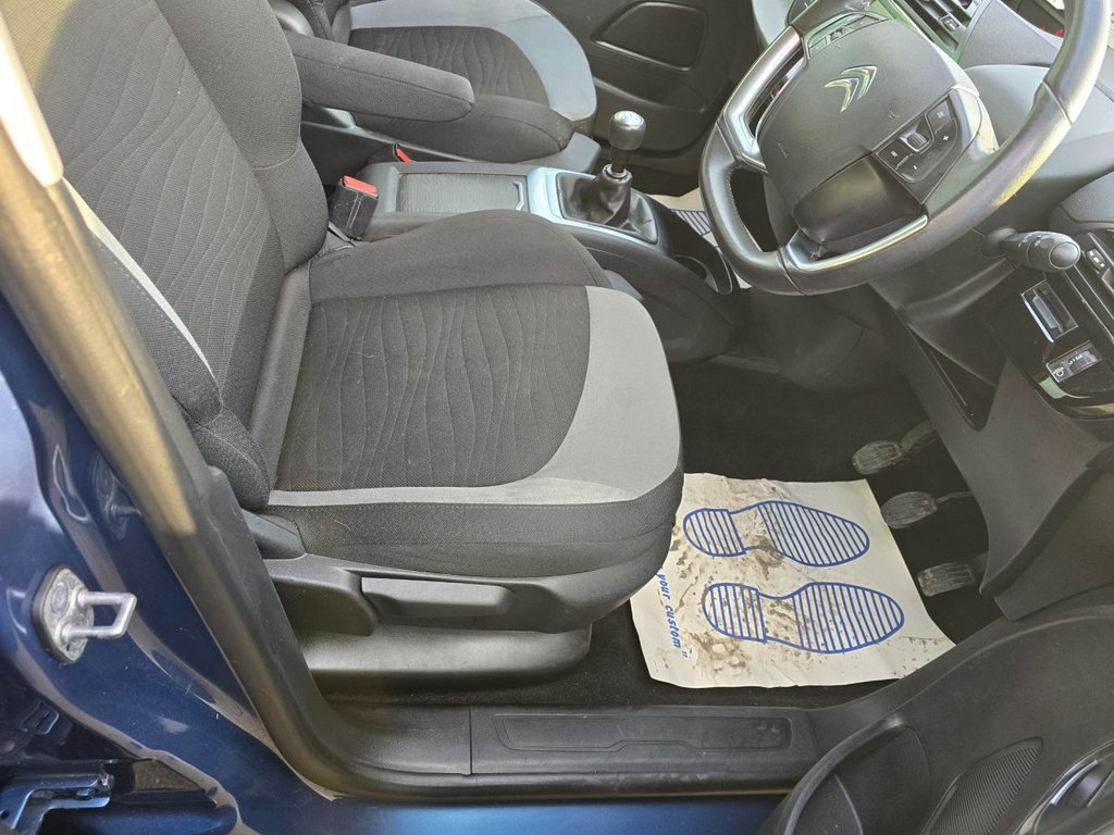 Used Citroen C4 Grand Picasso 2016 for sale - 76634899: Photo 12