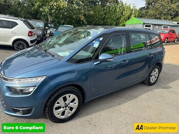 Used Citroen C4 Grand Picasso 2016 for sale - 76634899: Photo