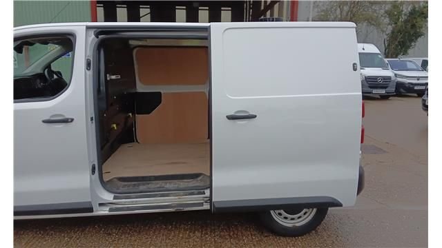 Used Peugeot Expert 2022 for sale - 77498853: Photo 10