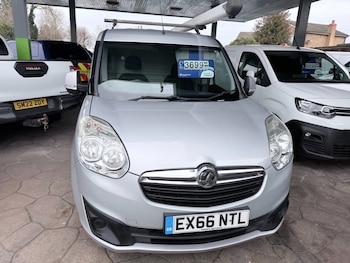 Used Vauxhall Combo 2016 for sale - 76950217: Photo