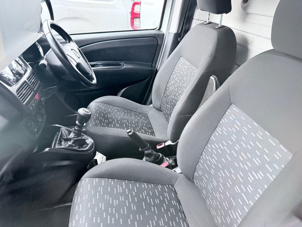 Used Vauxhall Combo 2016 for sale - 76950217: Photo 9