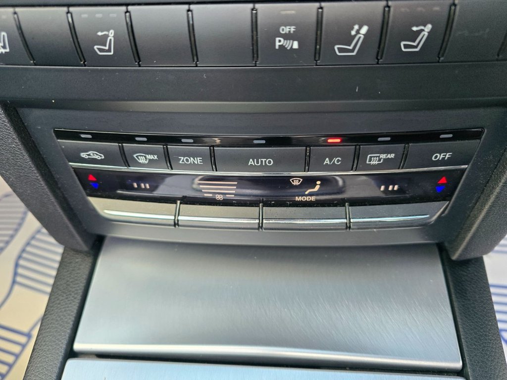 Used Mercedes-Benz E Class 2013 for sale - 76654771: Photo 24