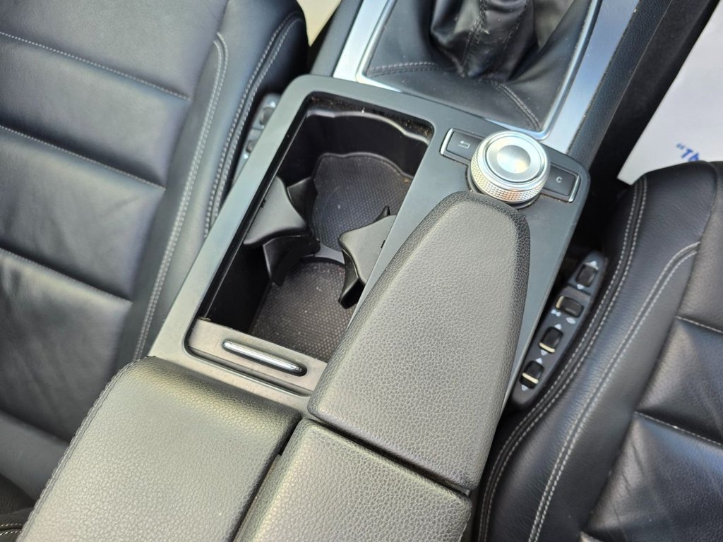 Used Mercedes-Benz E Class 2013 for sale - 76654771: Photo 26