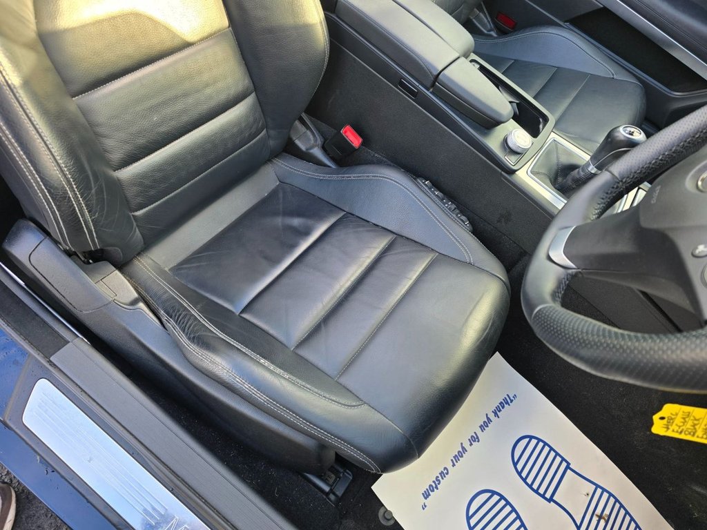 Used Mercedes-Benz E Class 2013 for sale - 76654771: Photo 28