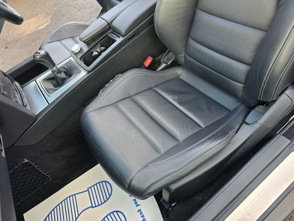 Used Mercedes-Benz E Class 2013 for sale - 76654771: Photo 36