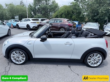 Used MINI Convertible 2017 for sale - 78631923: Photo