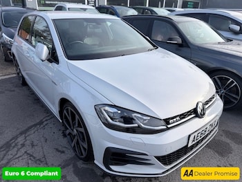 Used Volkswagen Golf 2018 for sale - 76934645: Photo