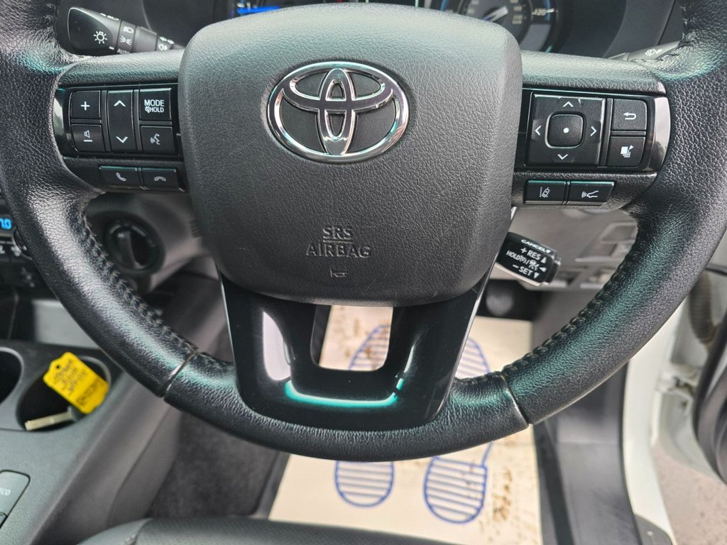 Used Toyota Hilux 2022 for sale - 76634928: Photo 19