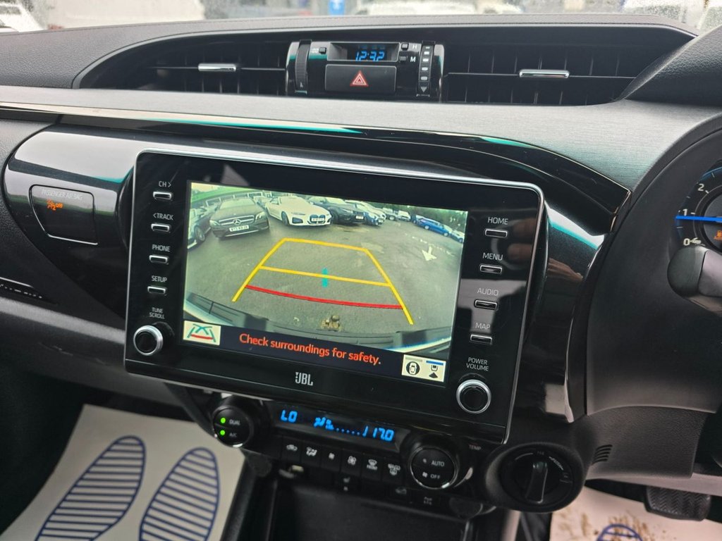 Used Toyota Hilux 2022 for sale - 76634928: Photo 21