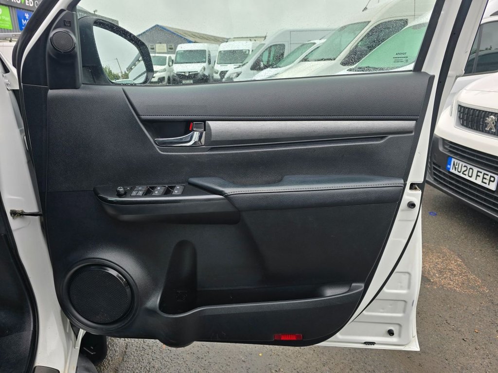 Used Toyota Hilux 2022 for sale - 76634928: Photo 29