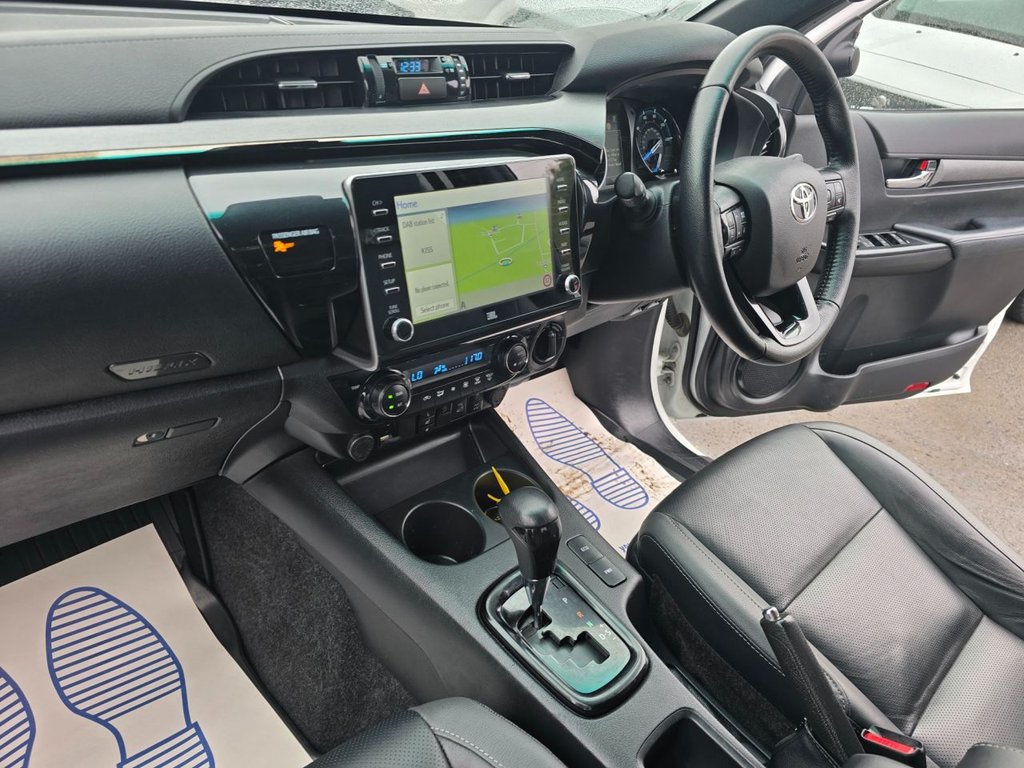 Used Toyota Hilux 2022 for sale - 76634928: Photo 31