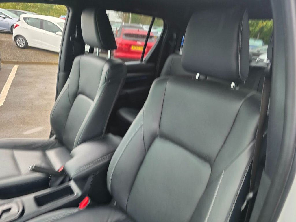 Used Toyota Hilux 2022 for sale - 76634928: Photo 32