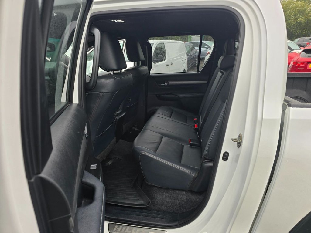 Used Toyota Hilux 2022 for sale - 76634928: Photo 40