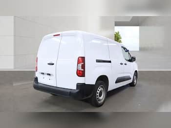 Used Peugeot Partner 2024 for sale - 79764536: Photo