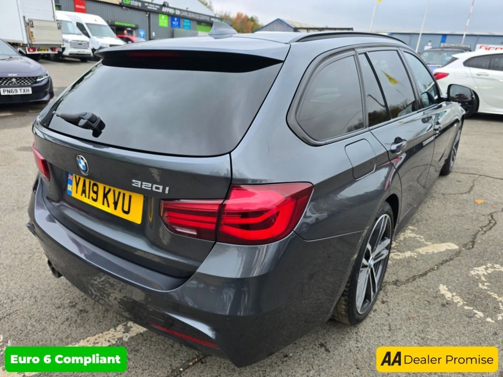Used BMW 3 Series 2019 for sale - 76631879: Photo 12