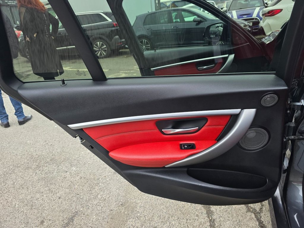 Used BMW 3 Series 2019 for sale - 76631879: Photo 37