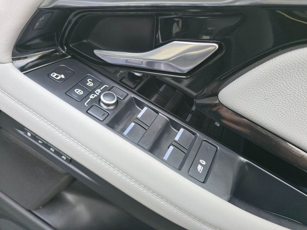 Used Land Rover Range Rover Evoque 2020 for sale - 76634988: Photo 30