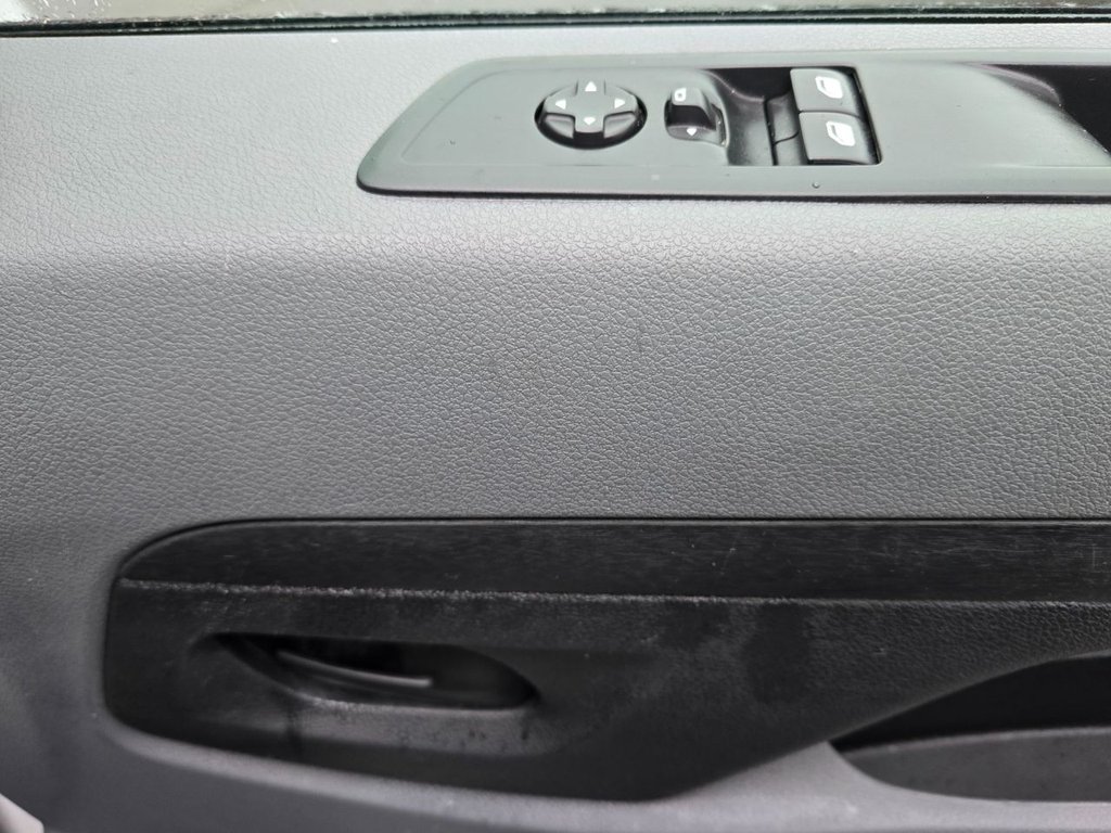 Used Peugeot e-Expert 2021 for sale - 77110904: Photo 28