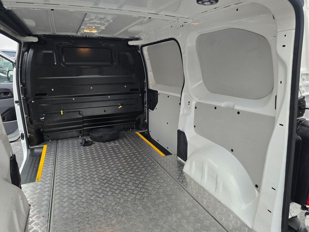 Used Peugeot e-Expert 2021 for sale - 77110904: Photo 45